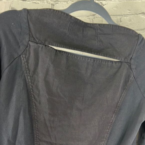 European Culture Womens Blouse Buttoned Quarter Sleeve Fitted Blue Black Small - Picture 7 of 12